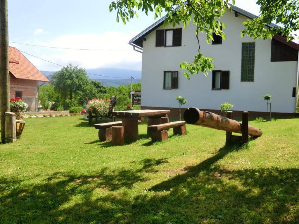 Pansion Izvor Hotel Korenica Luaran gambar